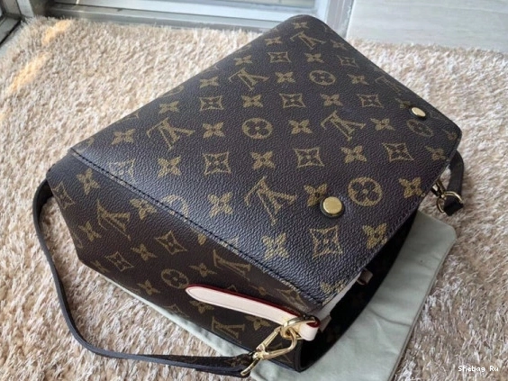 Louis Vuitton MONTAIGNE BB 0818